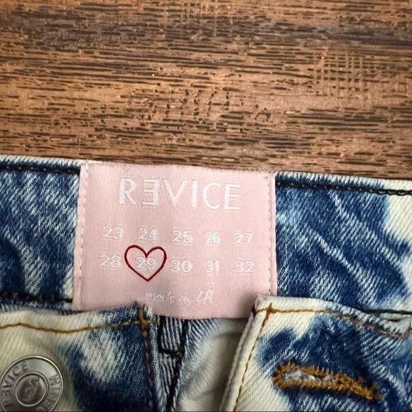 Revice ex boyfriend in bright lights bleach tie dye jeans - Picture 10 of 13